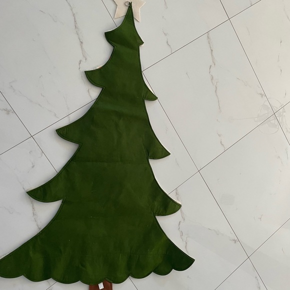 POTTERY BARN KIDS Christmas advent calendar like new - Picture 5 of 6